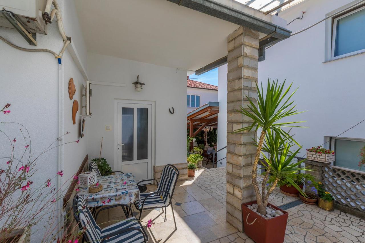 Zupan Apartment Crikvenica Exterior photo