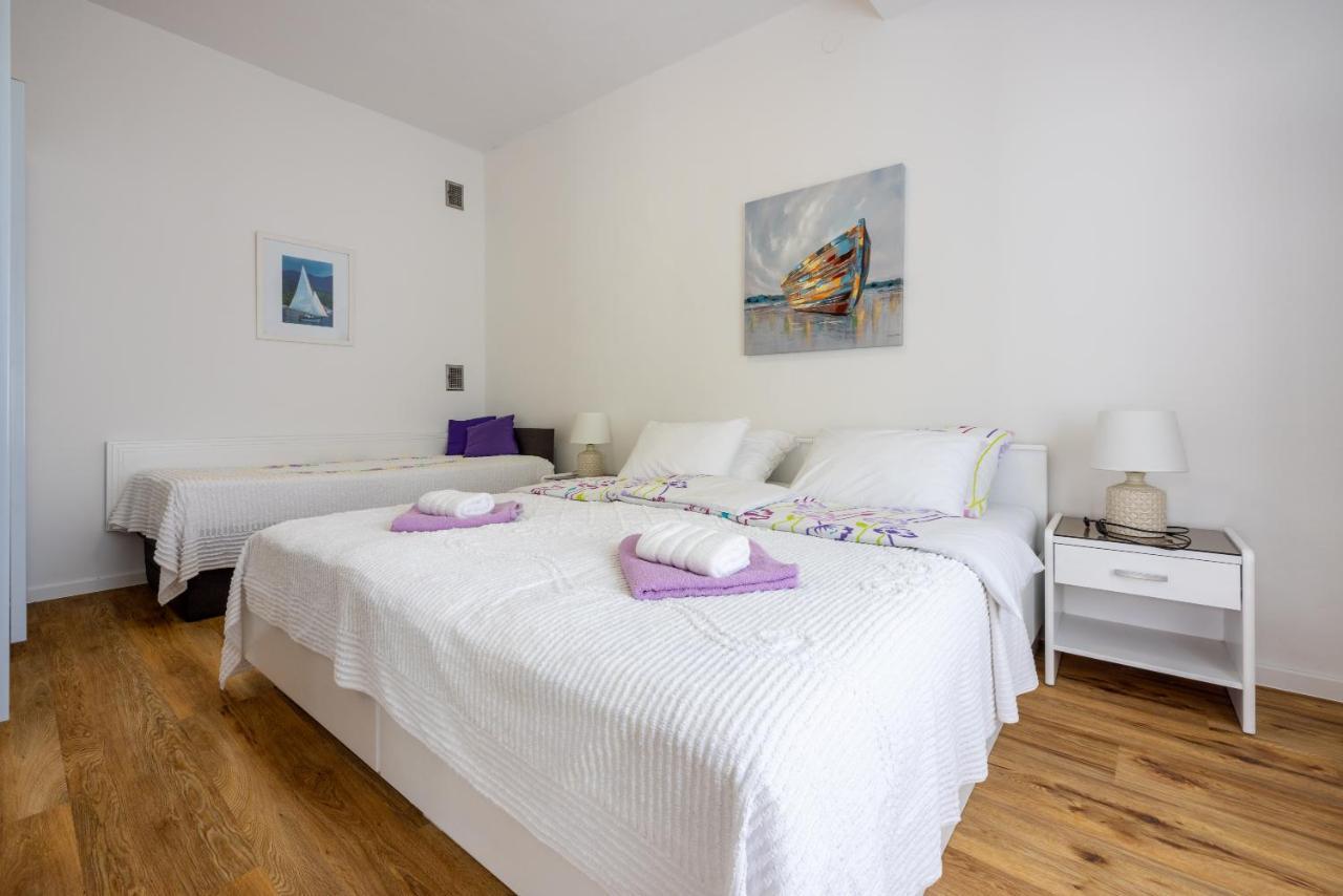 Zupan Apartment Crikvenica Exterior photo
